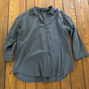 Uniqlo Premium Linen Skipper Collar 3/4 Sleeve